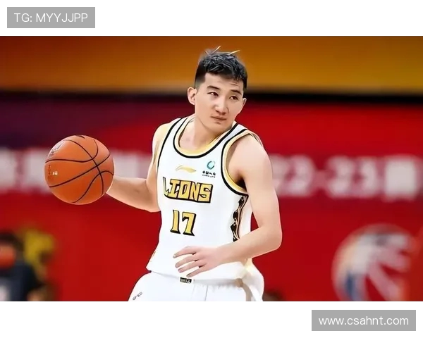 孙铭徽引领球队新风潮展现控卫智慧与中国男篮未来希望