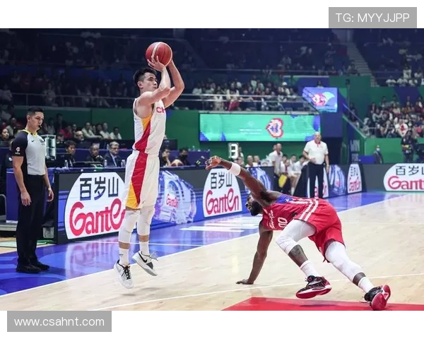 成都篮球队在世界杯积分榜中以59分稳居第一名展现强大实力