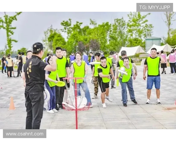 武汉飞盘队的灵活性探秘与战术分析让我们一起感受飞盘的魅力与激情 武汉飞盘队的灵活性探秘与战术分析让我们一起感受飞盘的魅力与激情